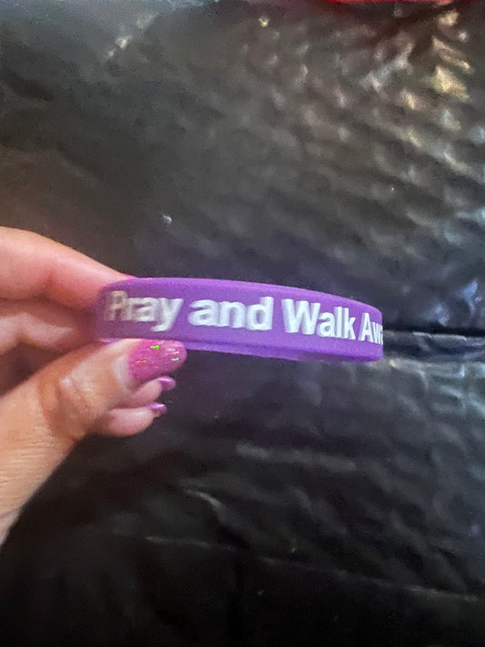 Pray and Walk Away. Bracelet